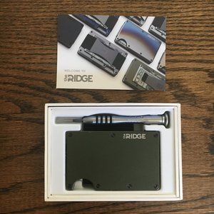 Ridge Aluminum Wallet w/ Money Clip - EUC